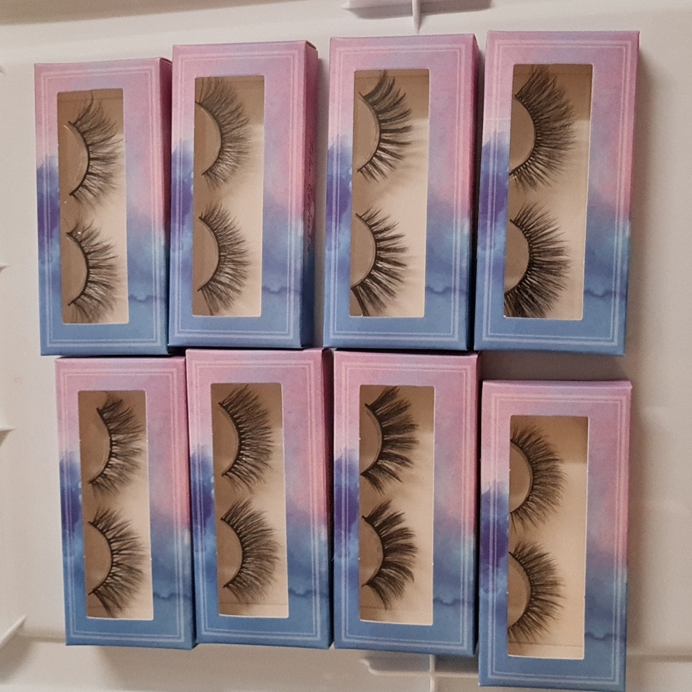Wisp Me Away Cosmetics False Lashes Lots of 8